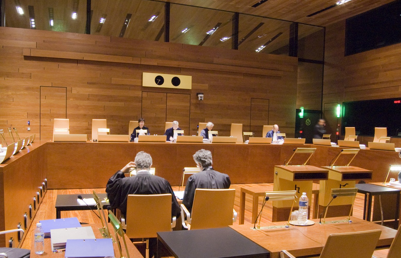 Corte UE: i centri di trattenimento per migranti non devono essere per forza alla frontiera