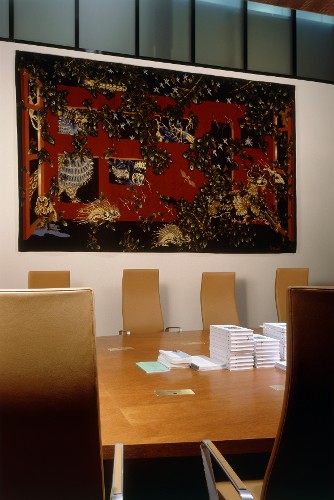 Deposit / France / 1969 | Low-warp tapestry in wool / Manufacture d’Aubusson – Atelier Brivet | 275 x 445 cm | Title translated (EN) - The Small Fear