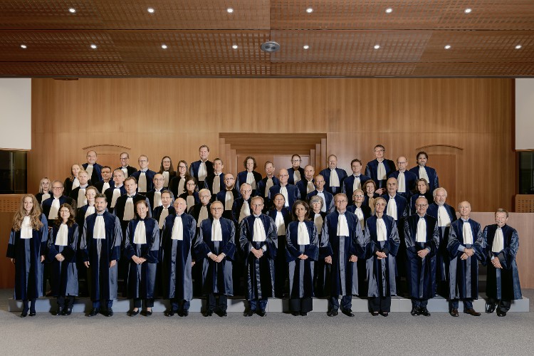 <div class="wysiwyg"><p>© European Union 2024</p></div>